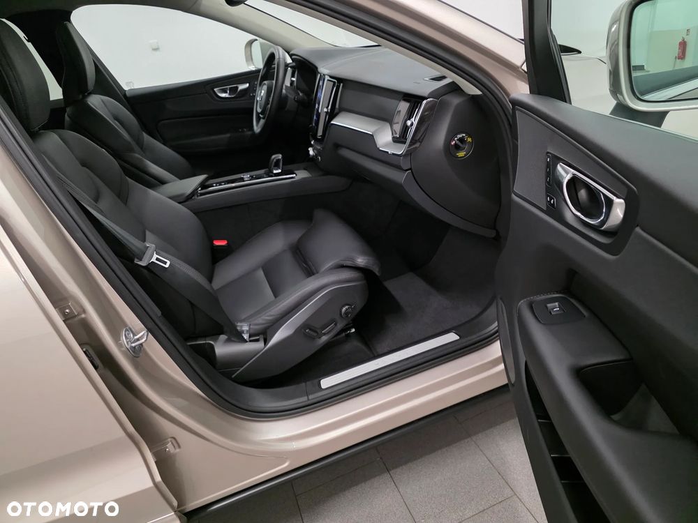 Volvo XC 60 B4 D Geartronic Inscription - 29