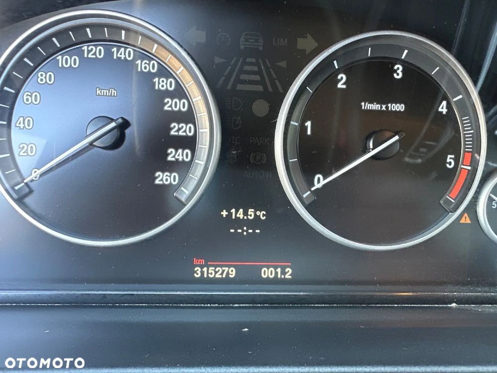 BMW Seria 5 - 22