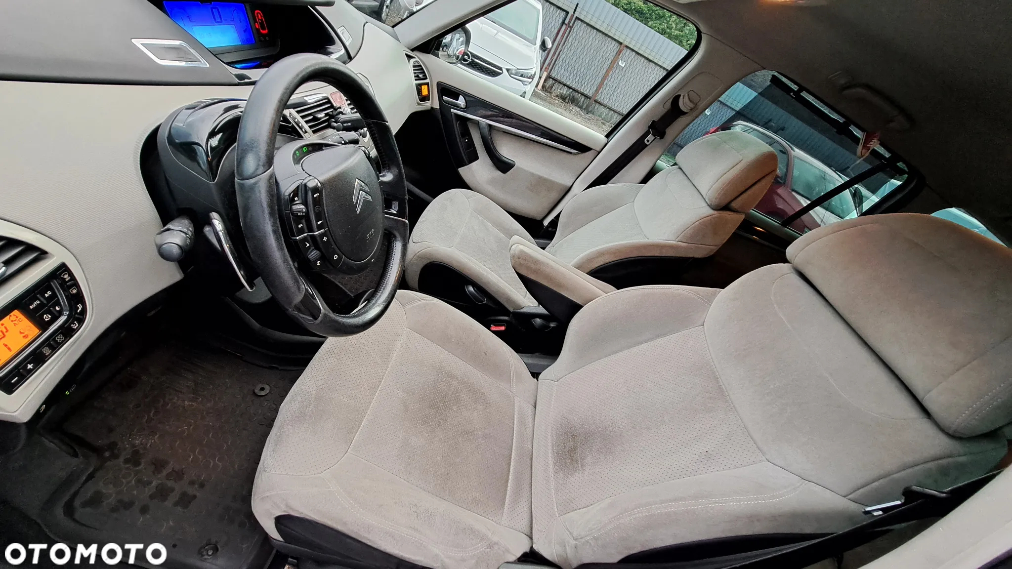 Citroën C4 Picasso 2.0i Exclusive MCP - 7