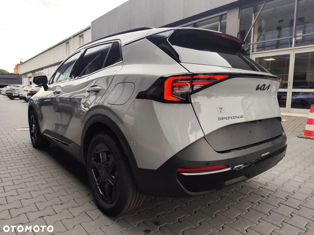 Kia Sportage 1.6 T-GDI Black Edition 4WD DCT - 6