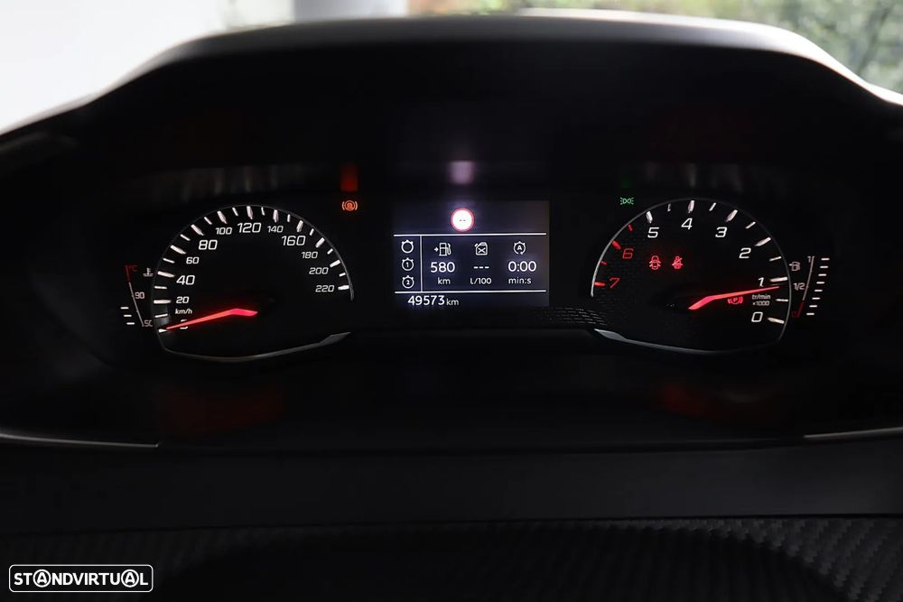 Peugeot 2008 1.2 PureTech Active - 40