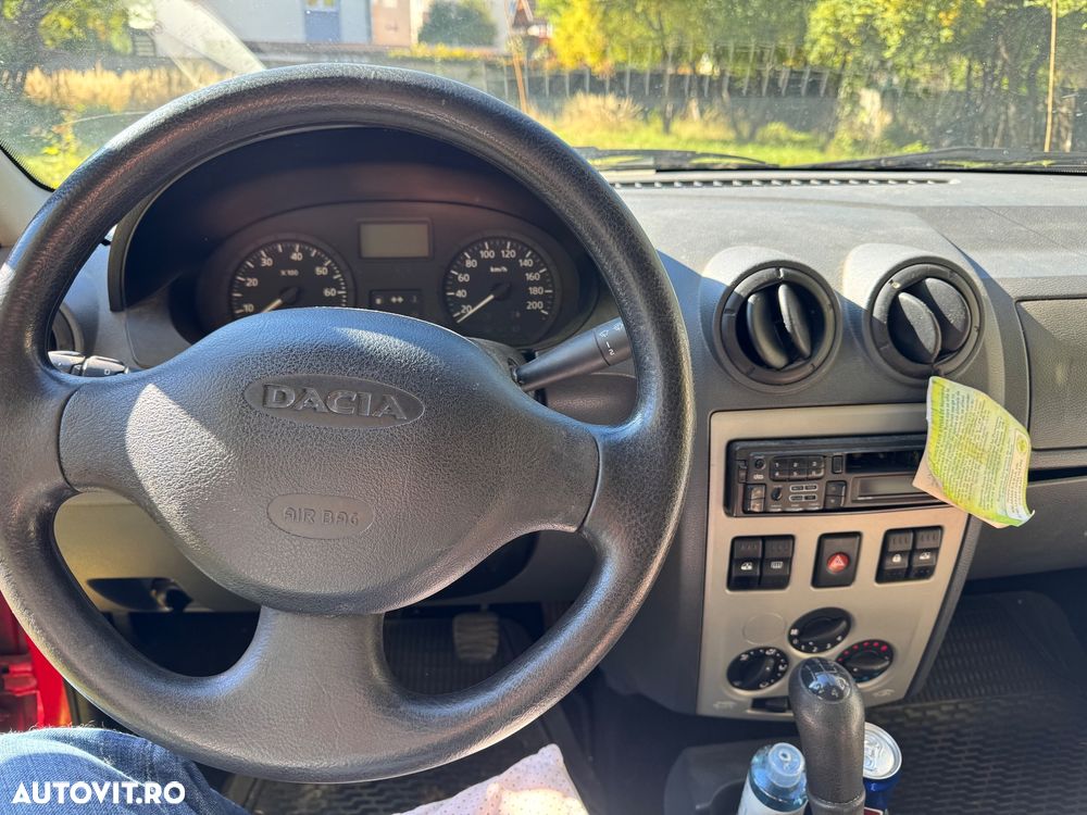Dacia Logan 1.6 MPI Laureate - 5