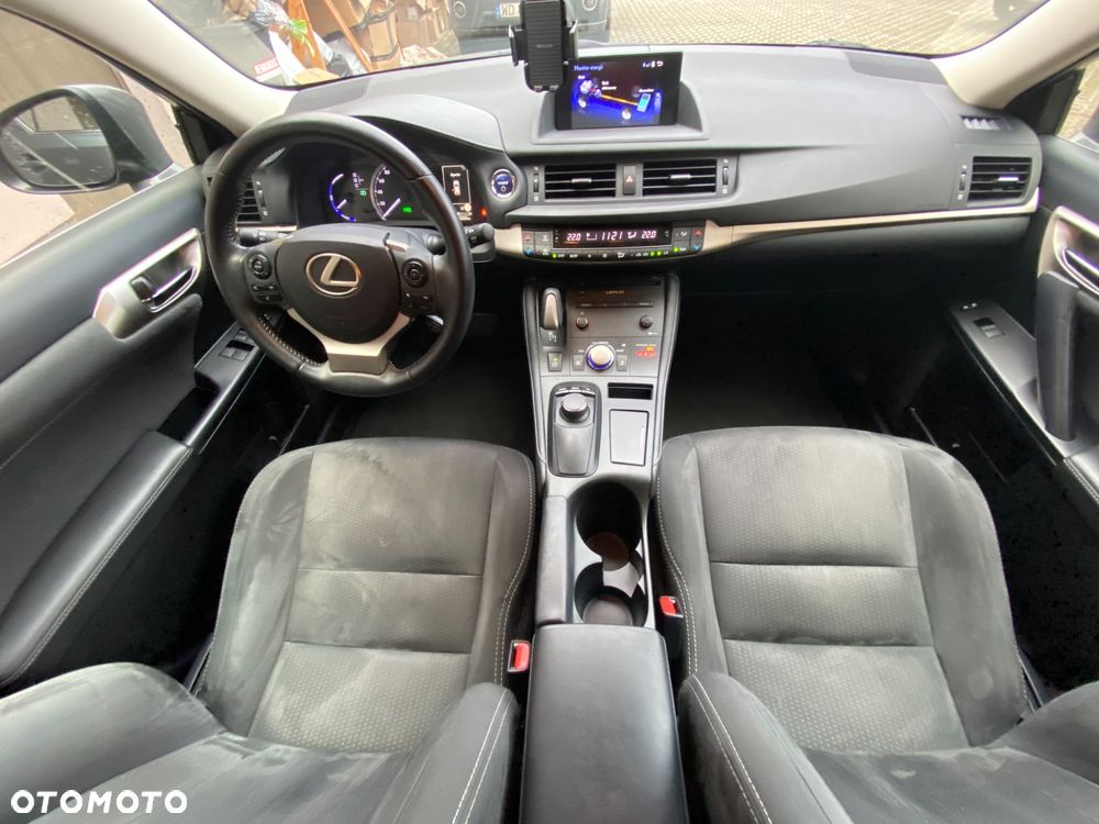 Lexus CT 200h Comfort - 24