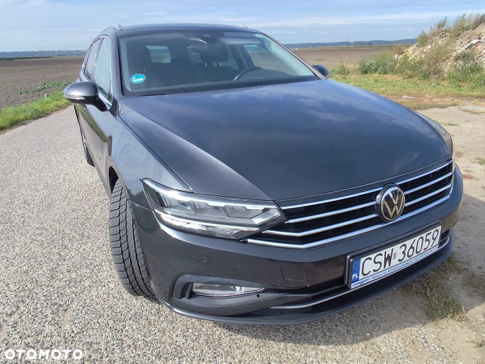 Volkswagen Passat - 9