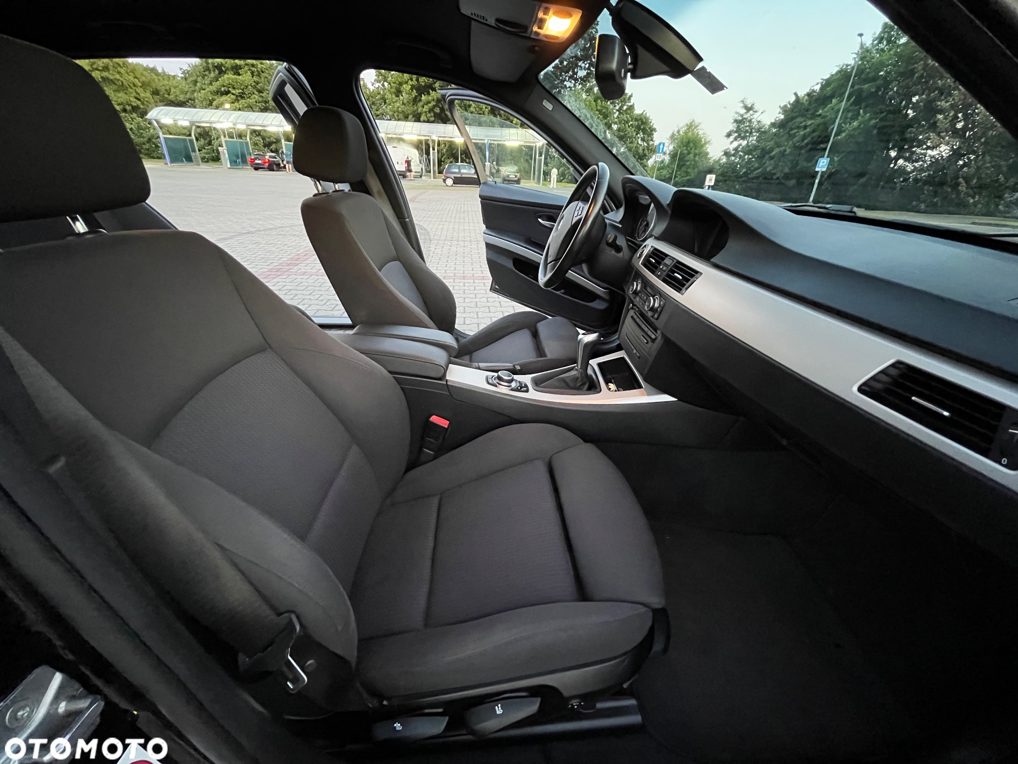 BMW Seria 3 320d - 10