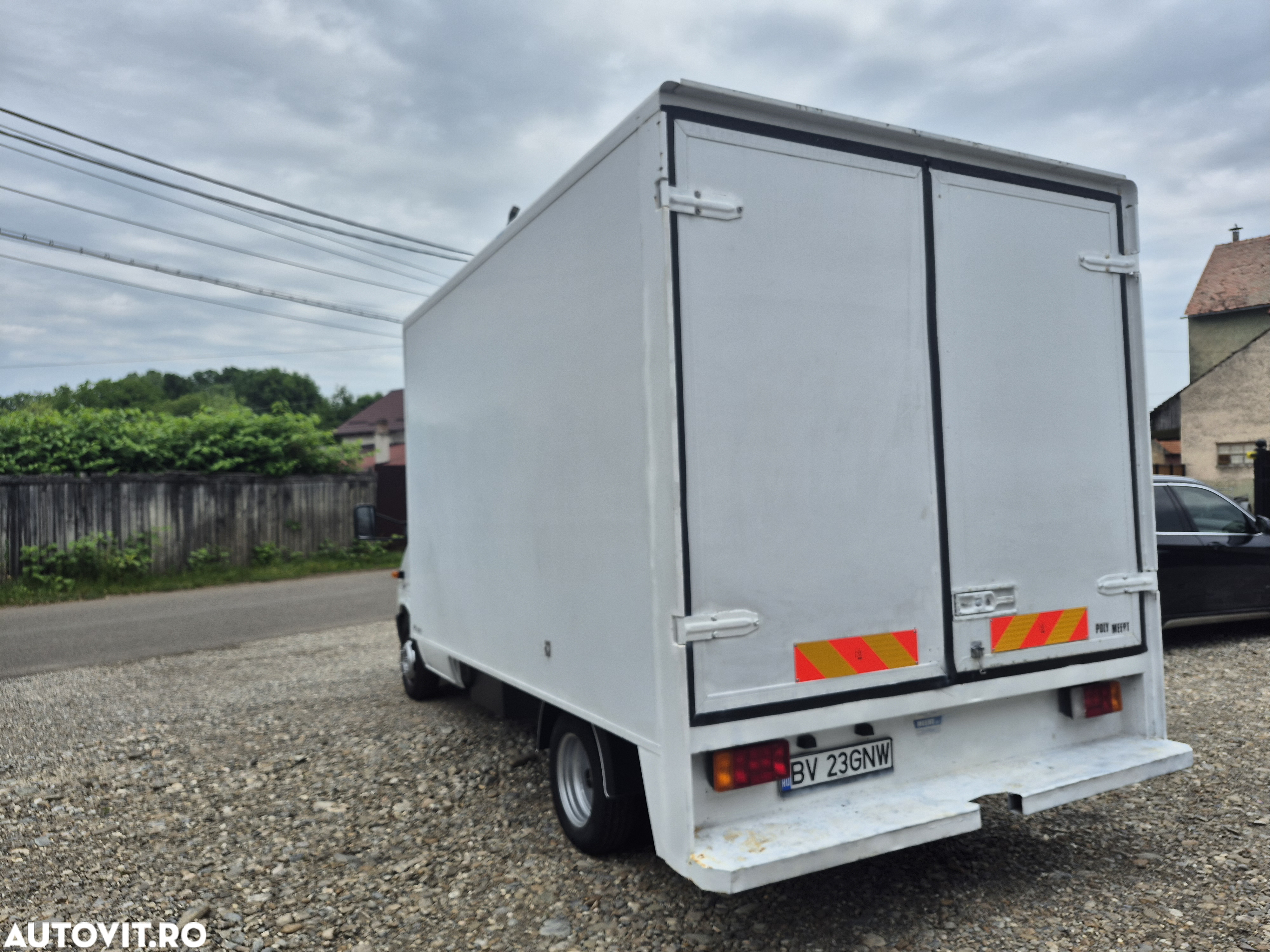 Mercedes-Benz Sprinter 416 - 10