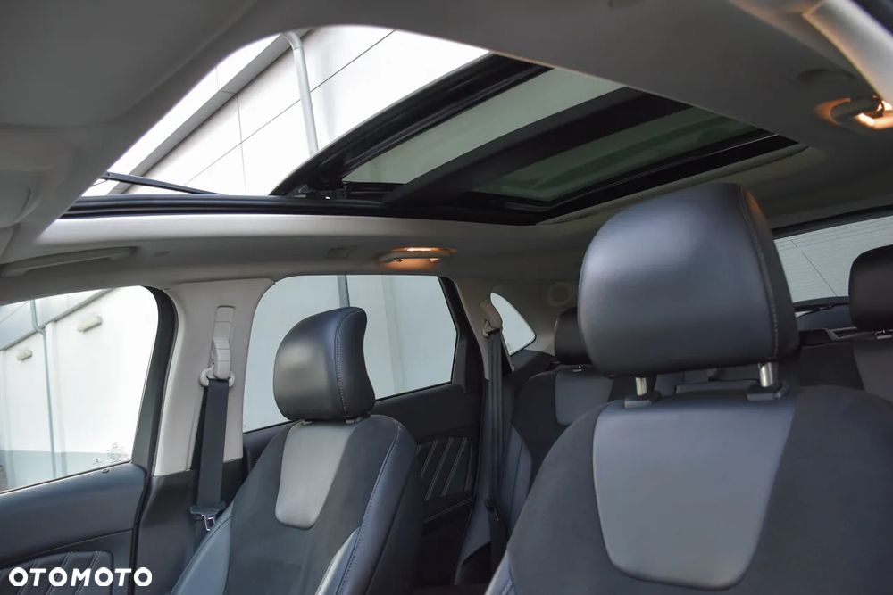Ford Edge 2.0 TDCi Bi-Turbo 4x4 ST-LINE - 23