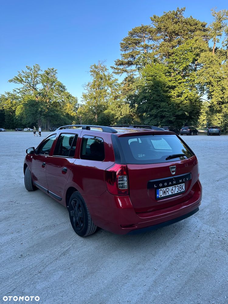 Dacia Logan 1.2 16V Laureate - 7