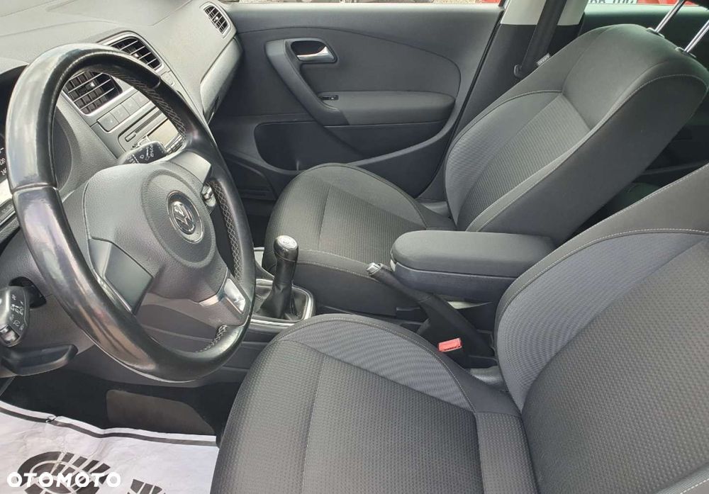 Volkswagen Polo - 21