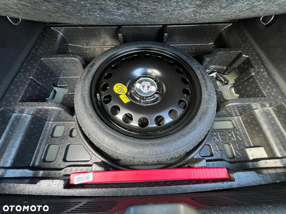 Opel Astra 1.4 Turbo Dynamic - 40