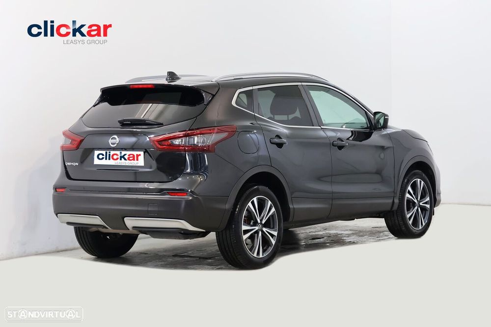 Nissan Qashqai 1.5 dCi N-Connecta - 2
