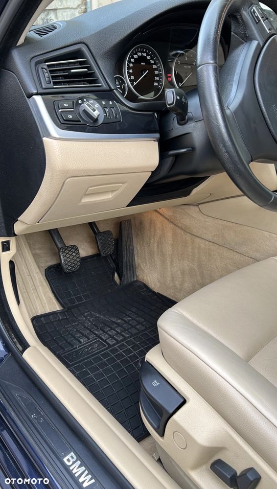 BMW Seria 5 520d - 6