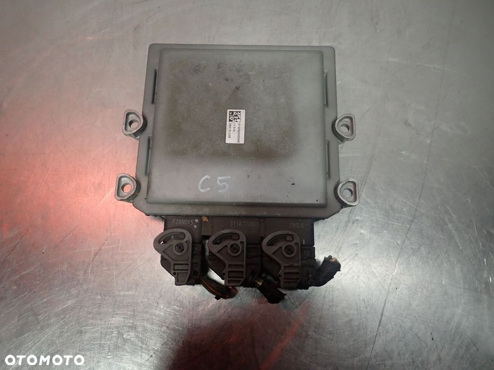 KOMPUTER SILNIKA CITROEN C5 9655534080 5WS40318H-T - 2