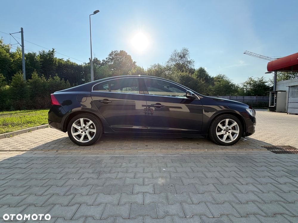 Volvo S60 - 3