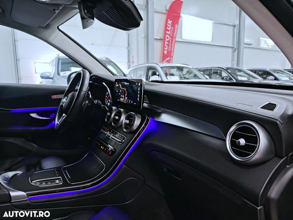 Mercedes-Benz GLC 300 de 4Matic 9G-TRONIC - 12
