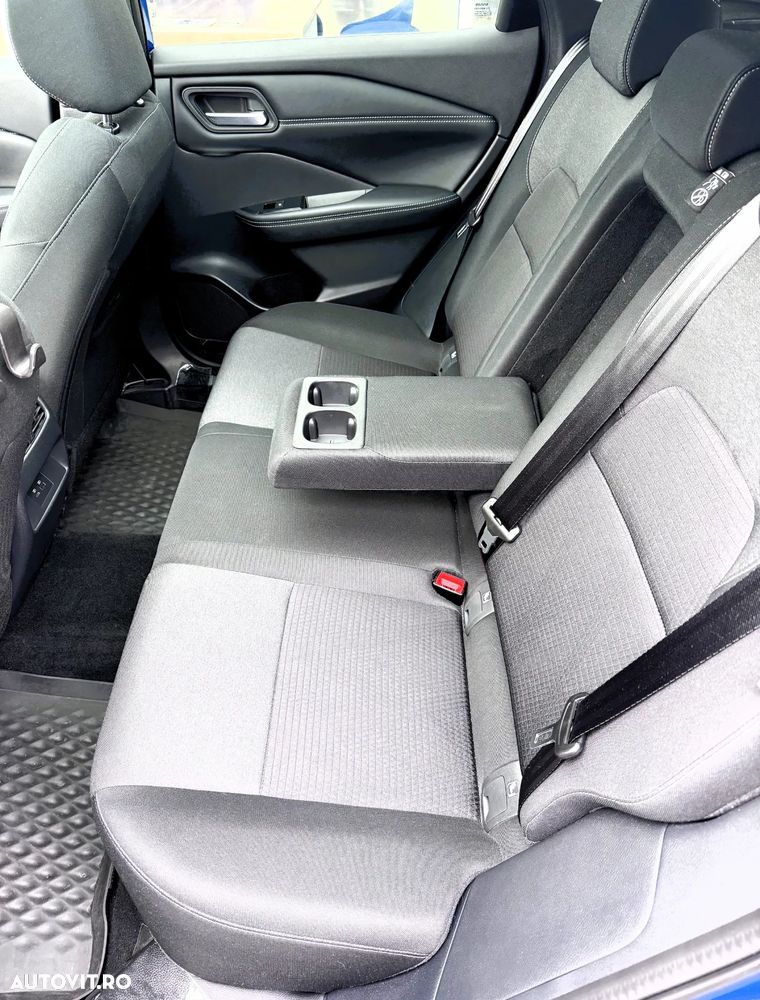 Nissan Qashqai 1.3 l MHEV X-Tronic N-Connecta - 16