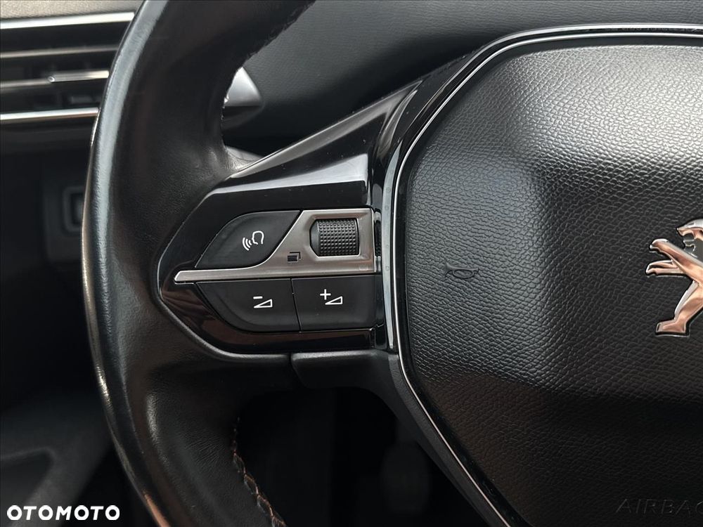 Peugeot 5008 1.2 PureTech Active S&S - 39