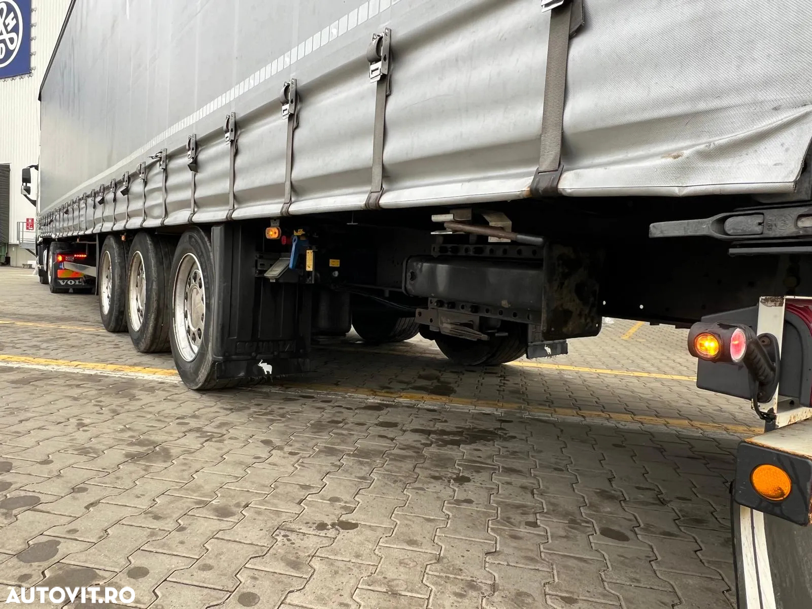 Volvo FH13 - 12