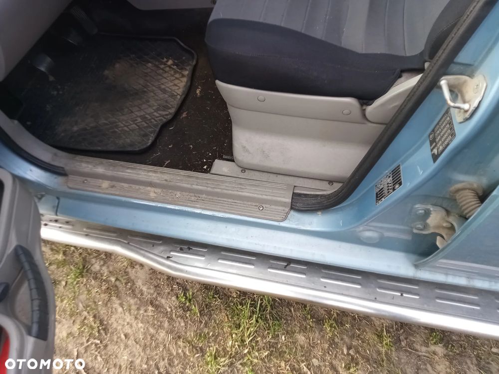 Land Rover Freelander - 12