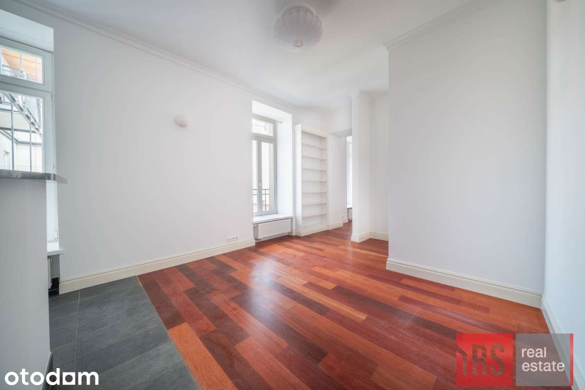 Studio-39 m2, Zrewitalizowana kamienica, Wilcza 72