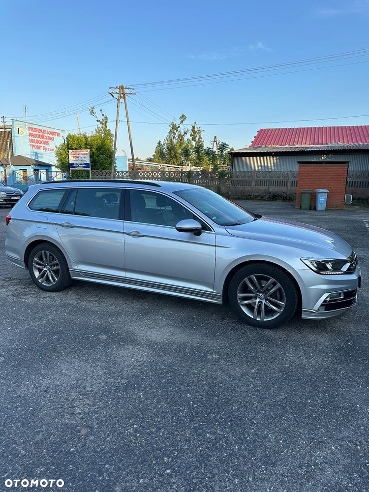 Volkswagen Passat - 4