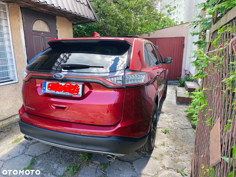 Ford Edge 2.0 TDCi Twin-Turbo 4WD Titanium - 11