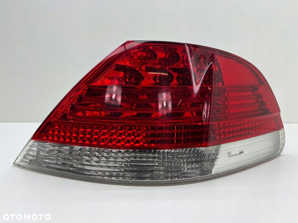BMW 7 E65 LIFT LAMPA PRAWA TYŁ 6937236 - 1
