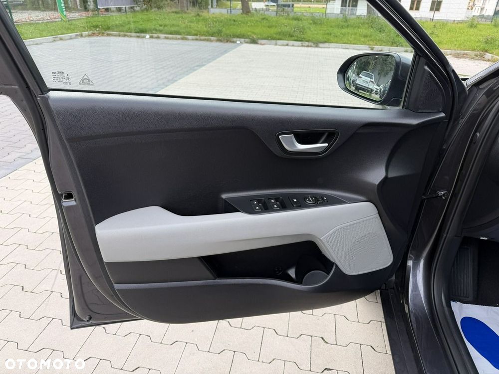 Kia Stonic 1.0 T-GDI 100 OPF Vision - 14