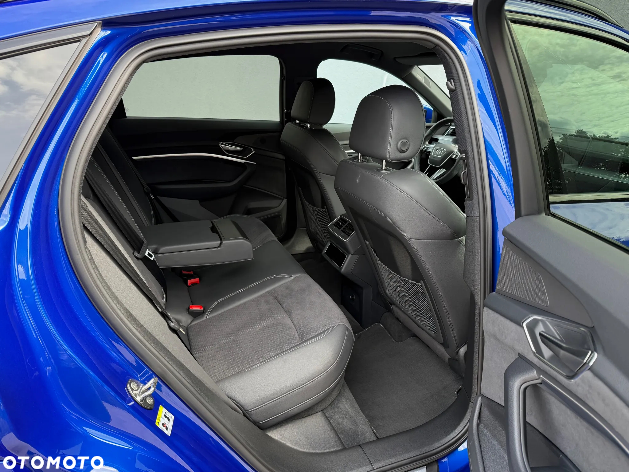 Audi Q8 e-tron 55 114kWh Quattro S Line - 12