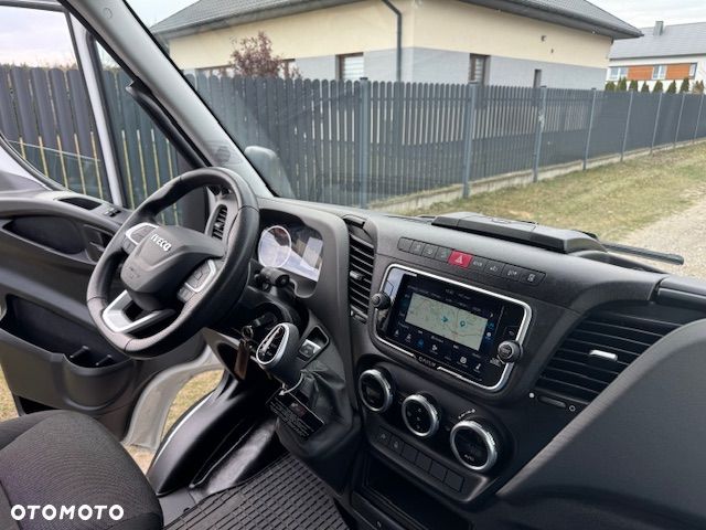 Iveco 35C18HA8 V - 14