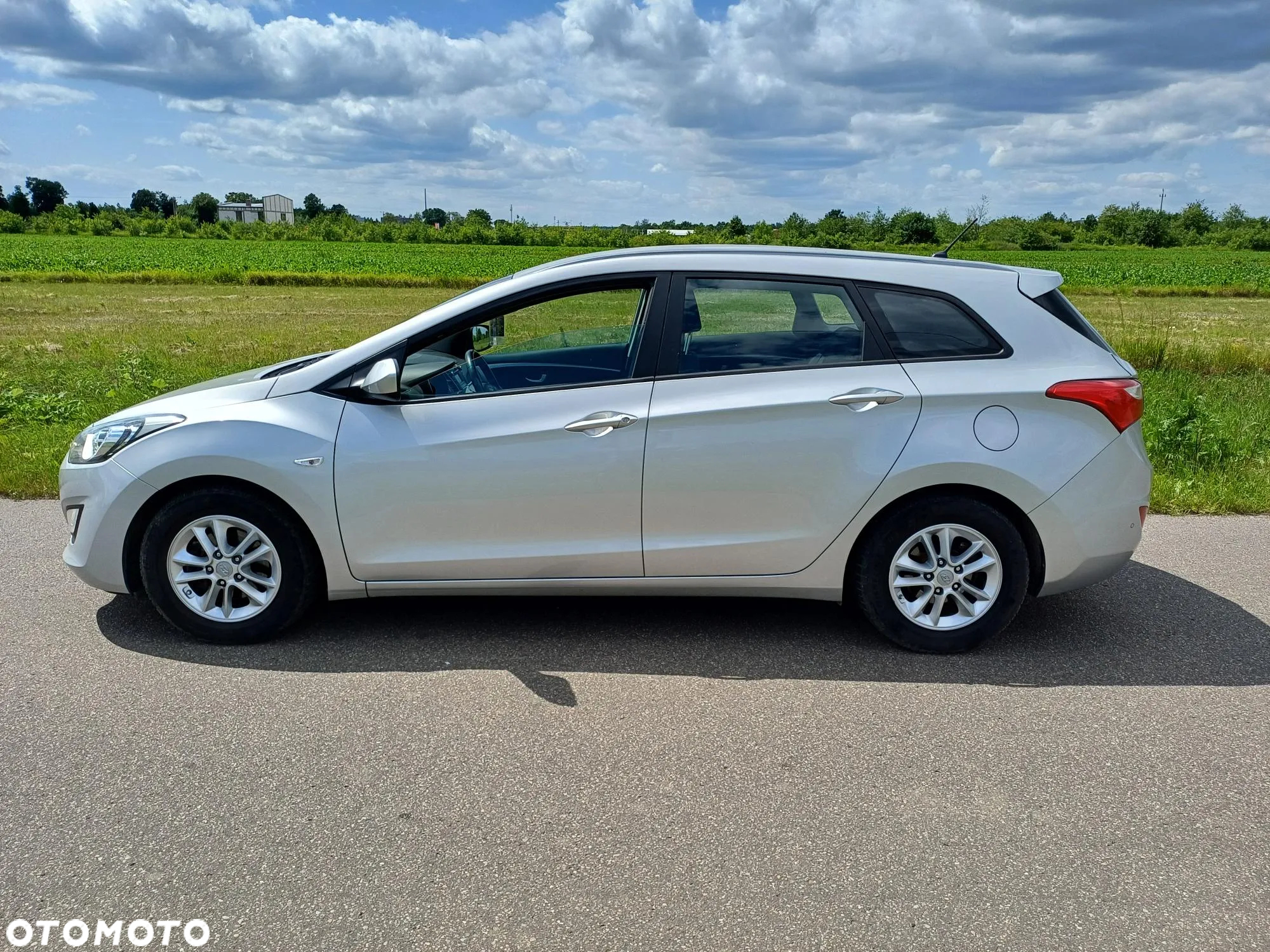 Hyundai i30 1.6 Classic + - 7