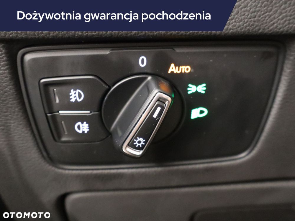Volkswagen Passat Variant - 21