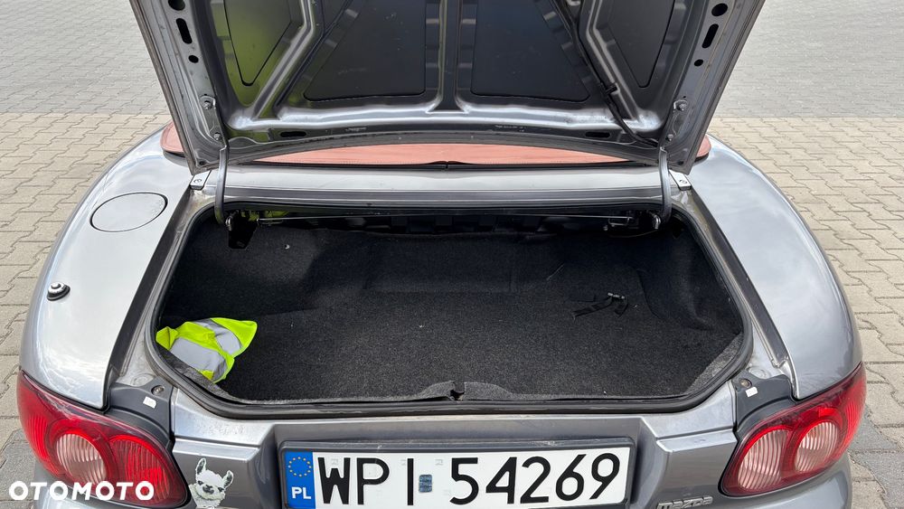 Mazda MX-5 1.6i 16V - 15