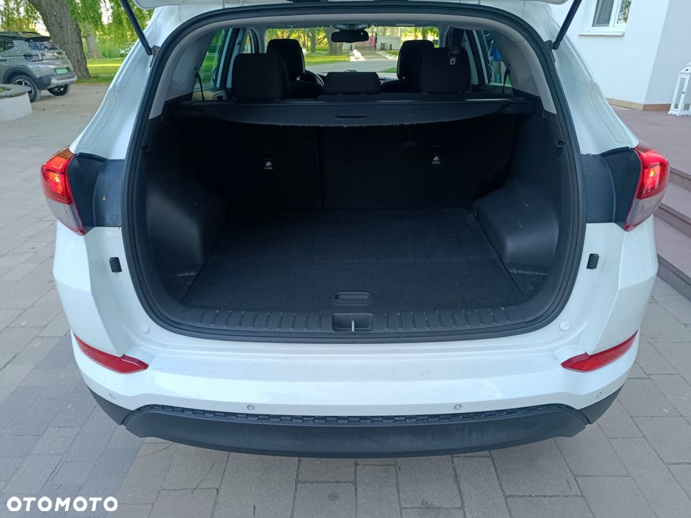 Hyundai Tucson blue 1.7 CRDi 2WD Passion Plus - 37