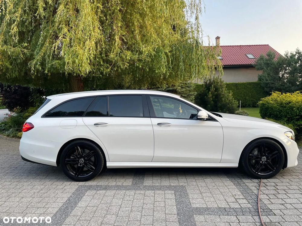Mercedes-Benz Klasa E - 7