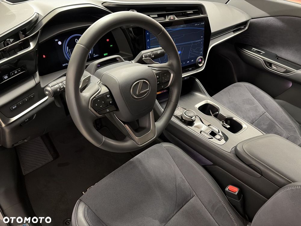 Lexus RZ 450e Omotenashi DIRECT4 - 3