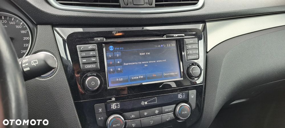Nissan Qashqai 1.6 DIG-T N-Connecta - 10