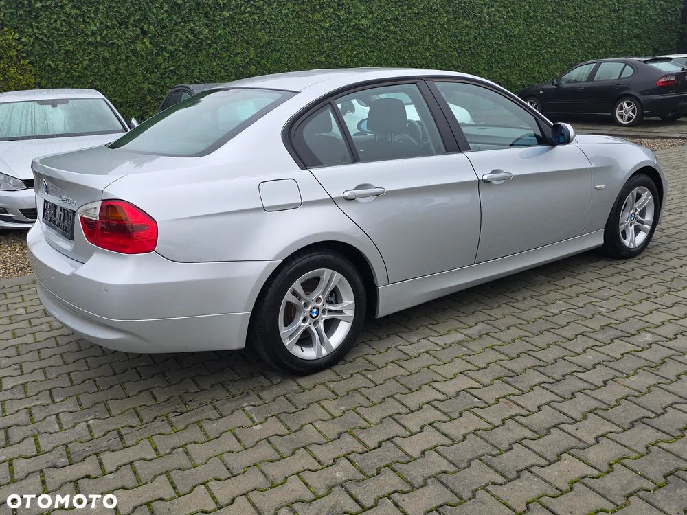 BMW Seria 3 - 12