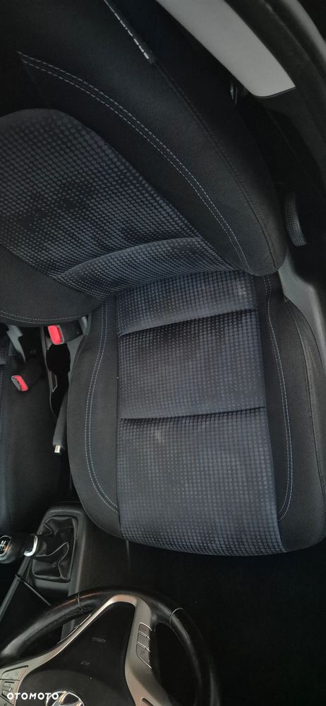 Hyundai ix20 1.4 blue Comfort - 20
