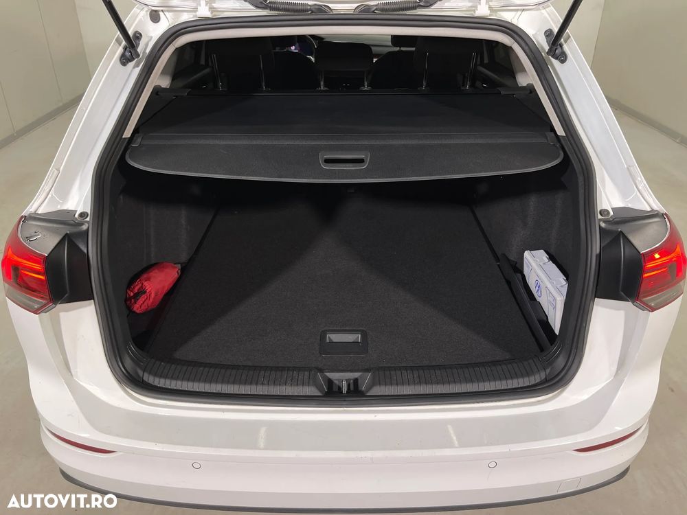 Volkswagen Golf 1.5 eTSI ACT DSG MHEV Life - 14
