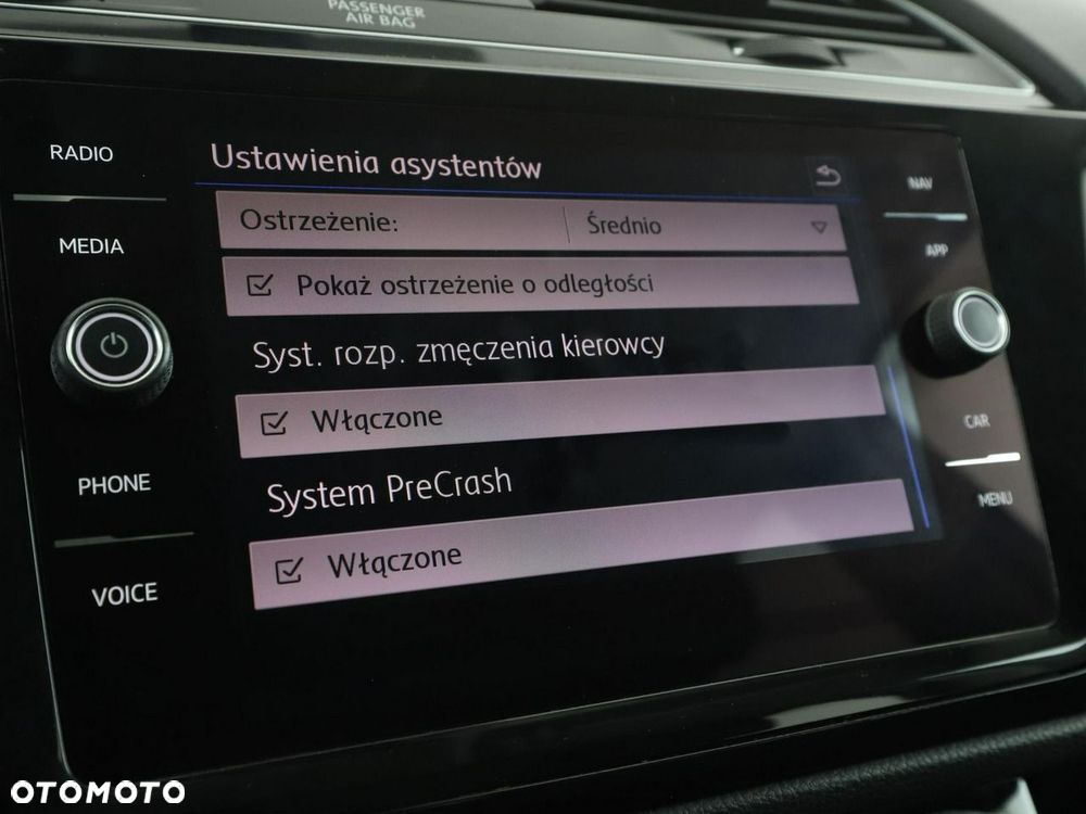 Volkswagen Touran 1.8 TSI BMT Highline DSG - 29