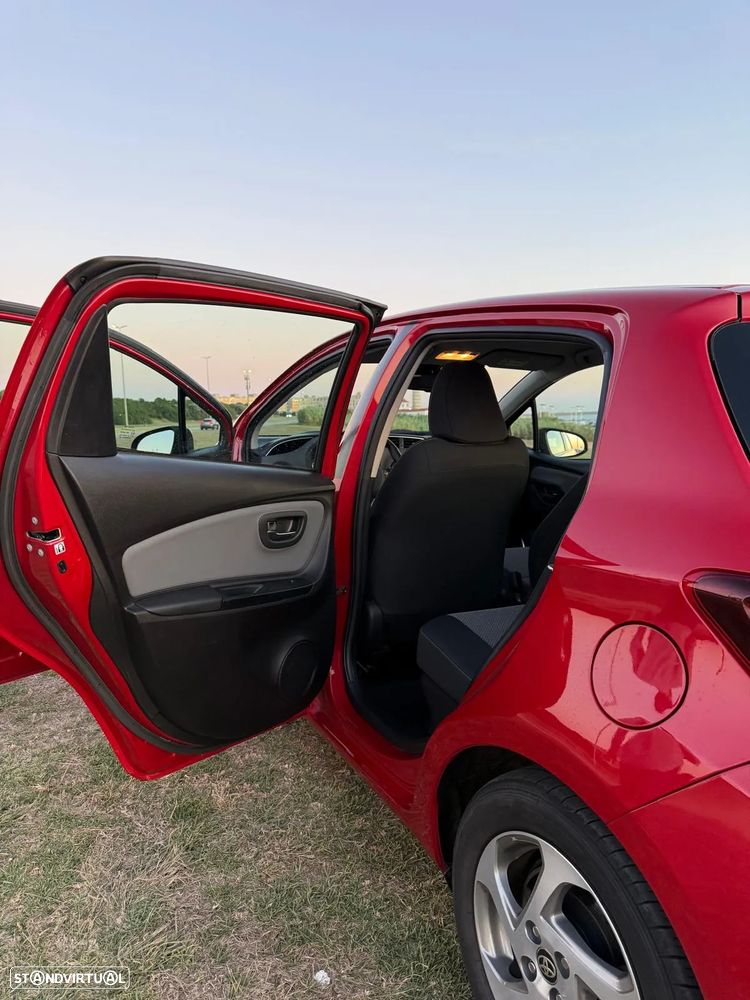 Toyota Yaris 1.5 HSD Sport+P.Luxury+TSS - 26