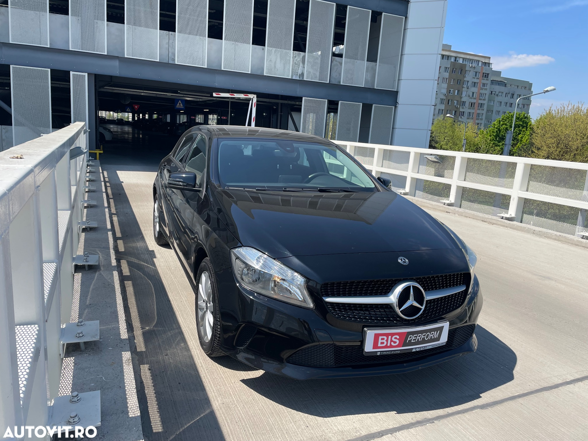 Mercedes-Benz A - 3