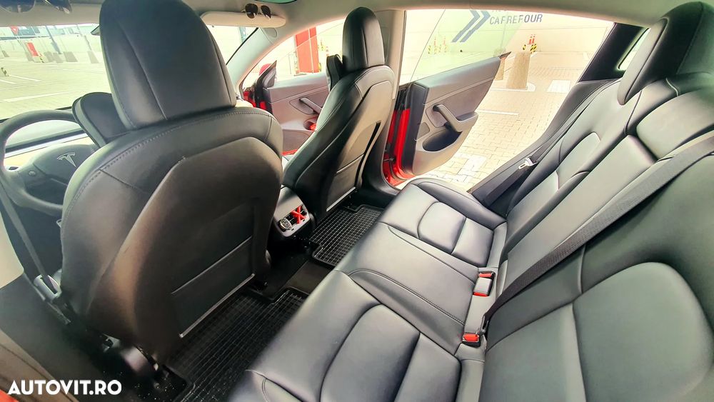 Tesla Model 3 Standard Reichweite Plus Hinterradantrieb - 11