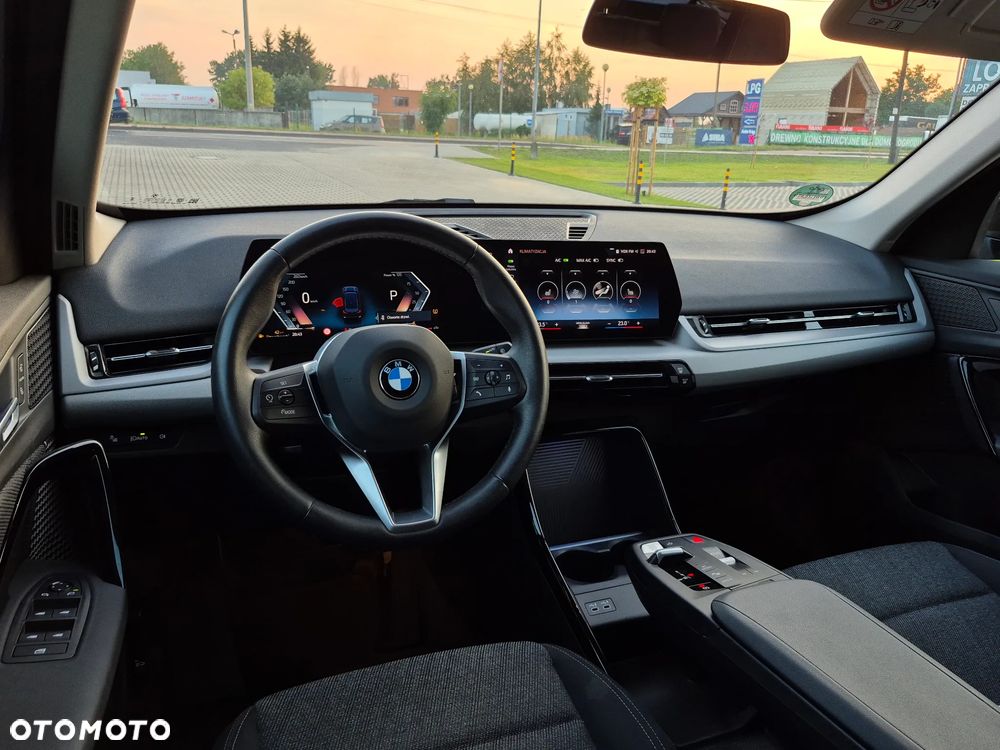 BMW X1 sDrive18d M Sportpaket - 11