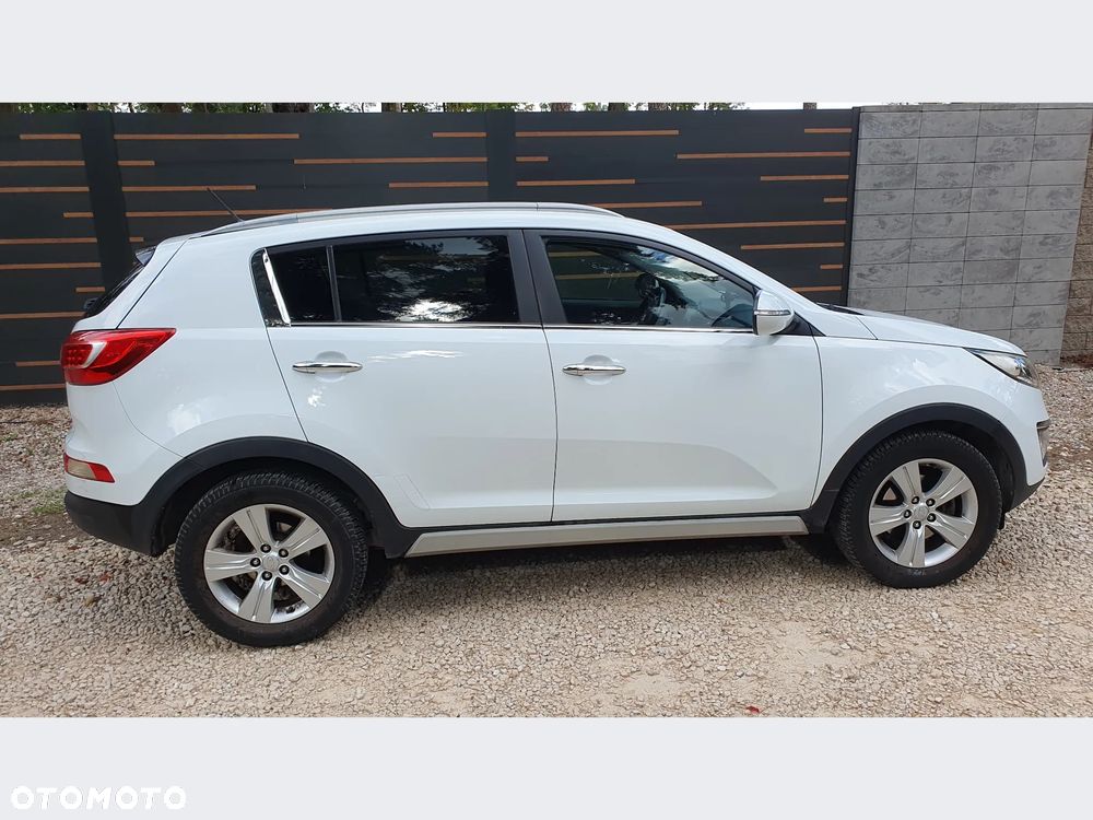 Kia Sportage 1.7 CRDI M 2WD - 9