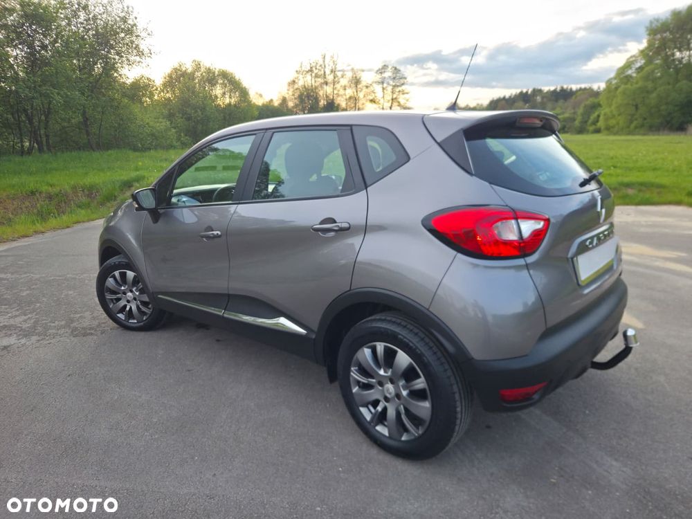 Renault Captur TCe 120 EDC Helly Hansen - 9