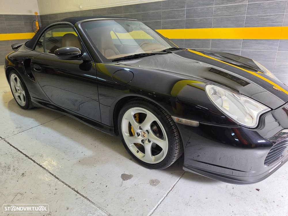 Porsche 911 Série F - 49