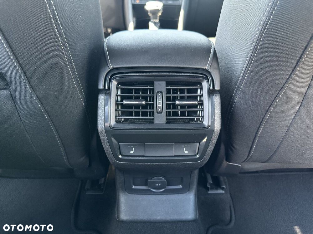 Skoda Karoq 1.5 TSI ACT Sportline DSG - 35
