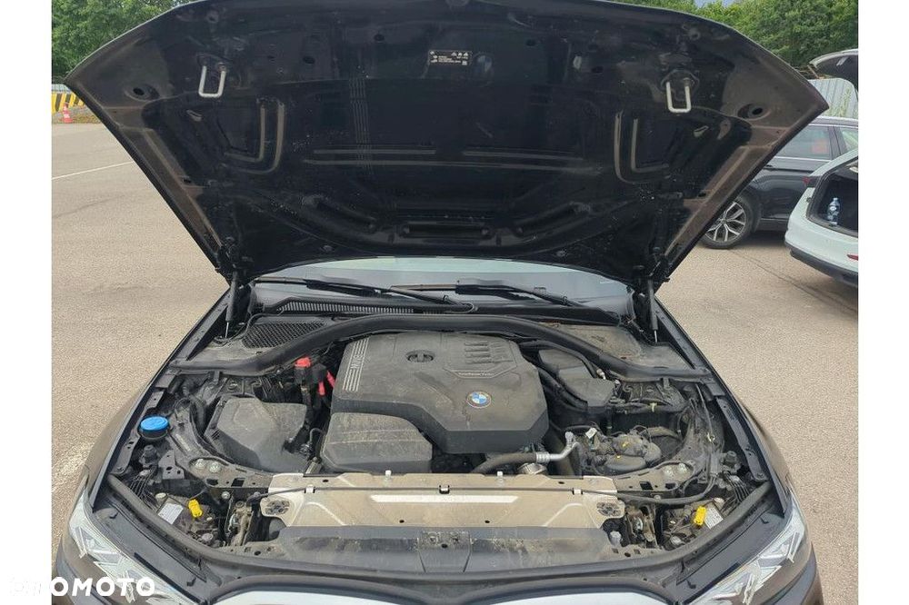 BMW Seria 3 - 16